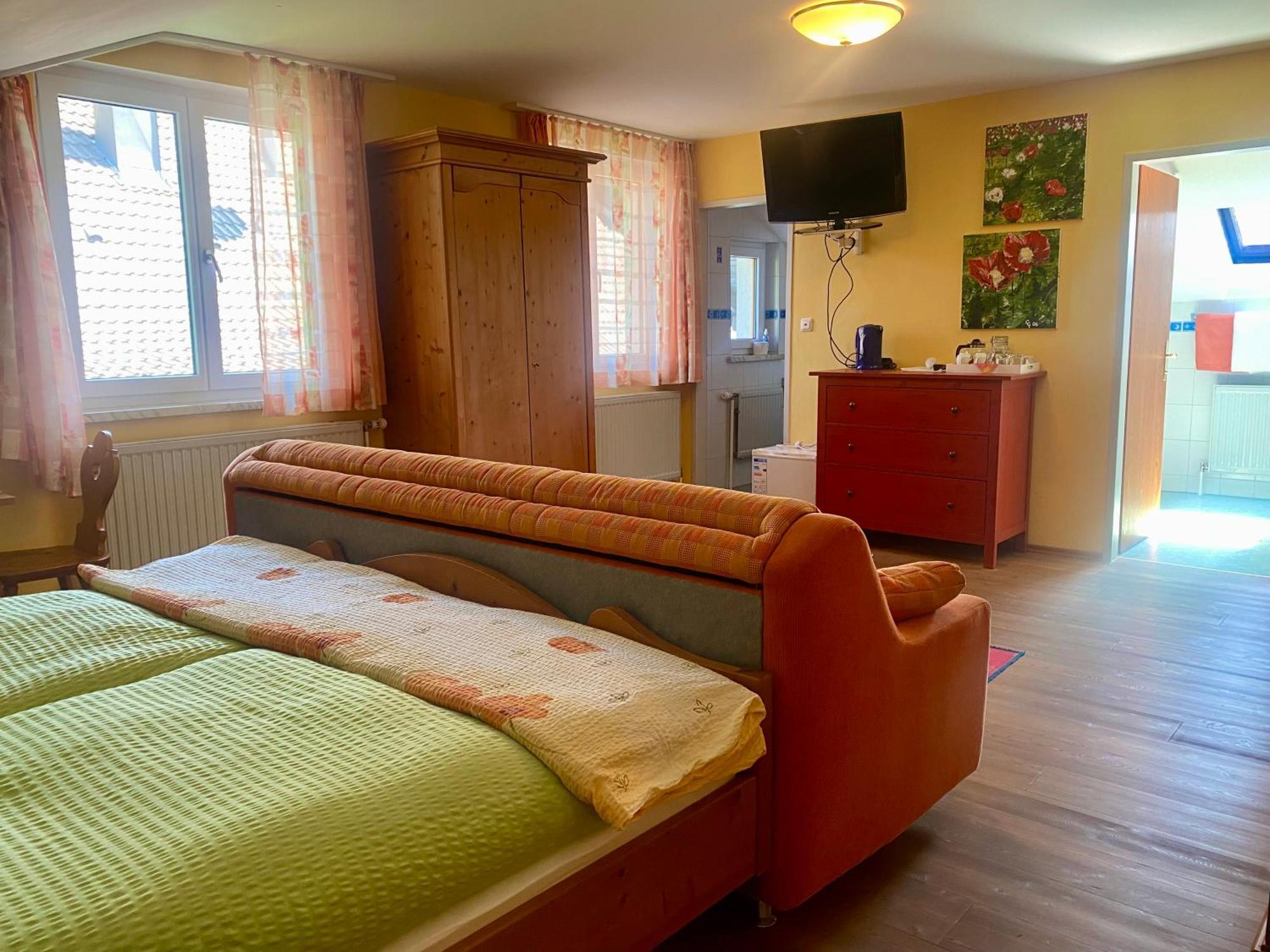 Hotel Wirtshausbrennerei Krenn Yspertal Zimmer foto